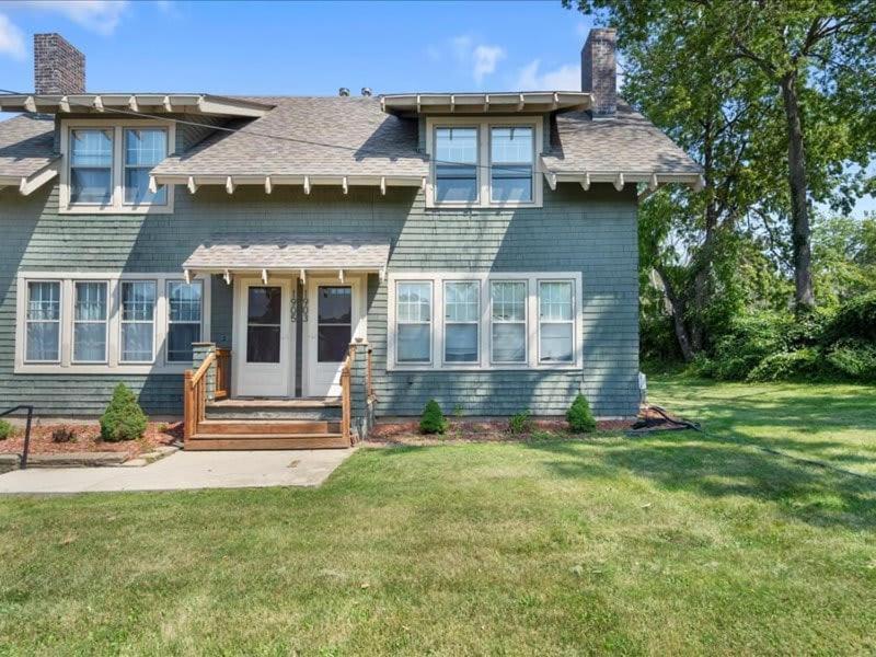 Villa Chic 2Br Duplex Free Parking Near Hospitals Des Moines Exterior foto
