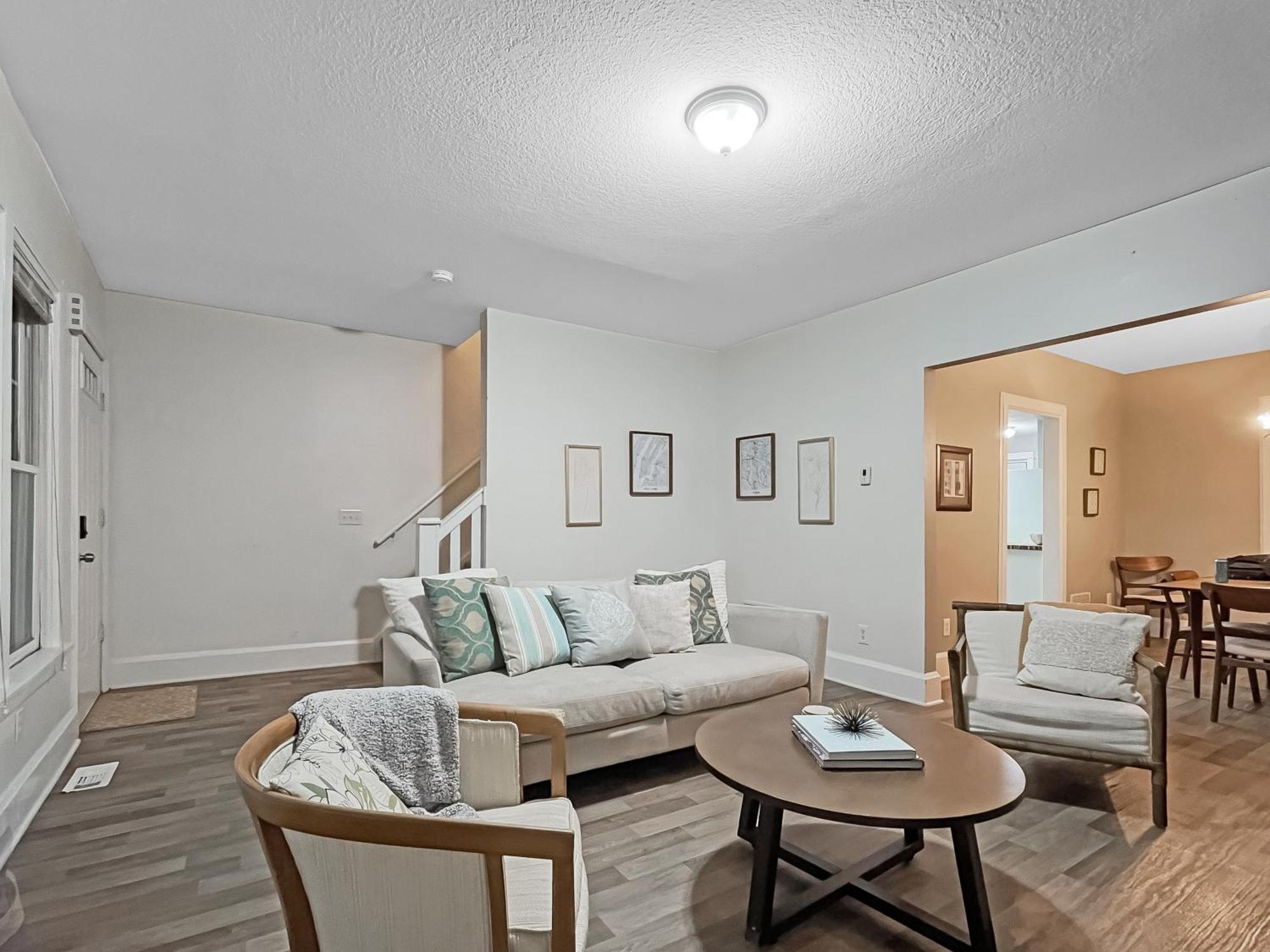 Villa Chic 2Br Duplex Free Parking Near Hospitals Des Moines Exterior foto
